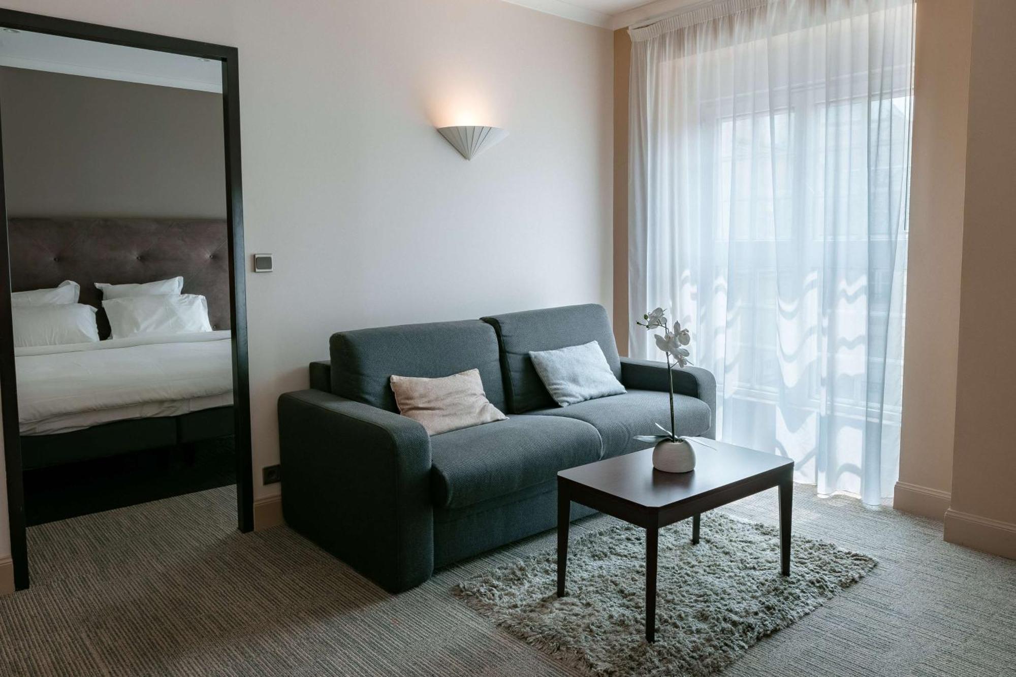 Best Western Poitiers Centre Le Grand Hotel Bagian luar foto